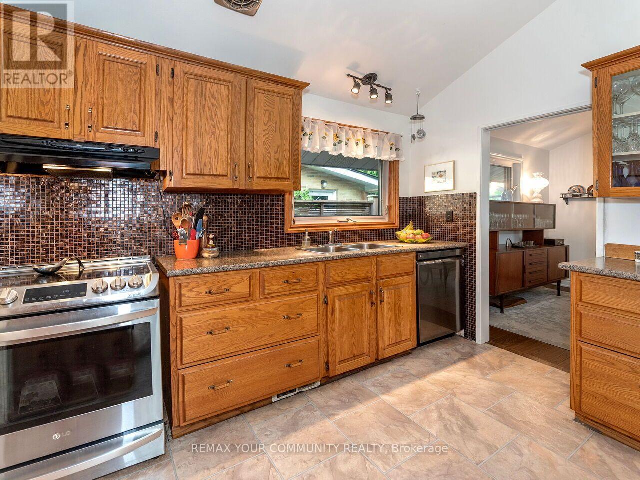 1899 Delaney Drive, Mississauga, ON