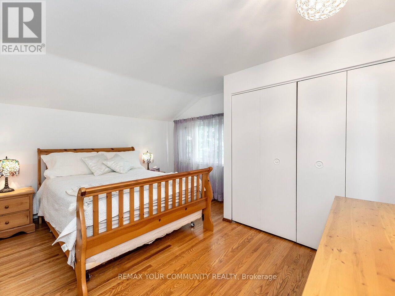 1899 Delaney Drive, Mississauga, ON