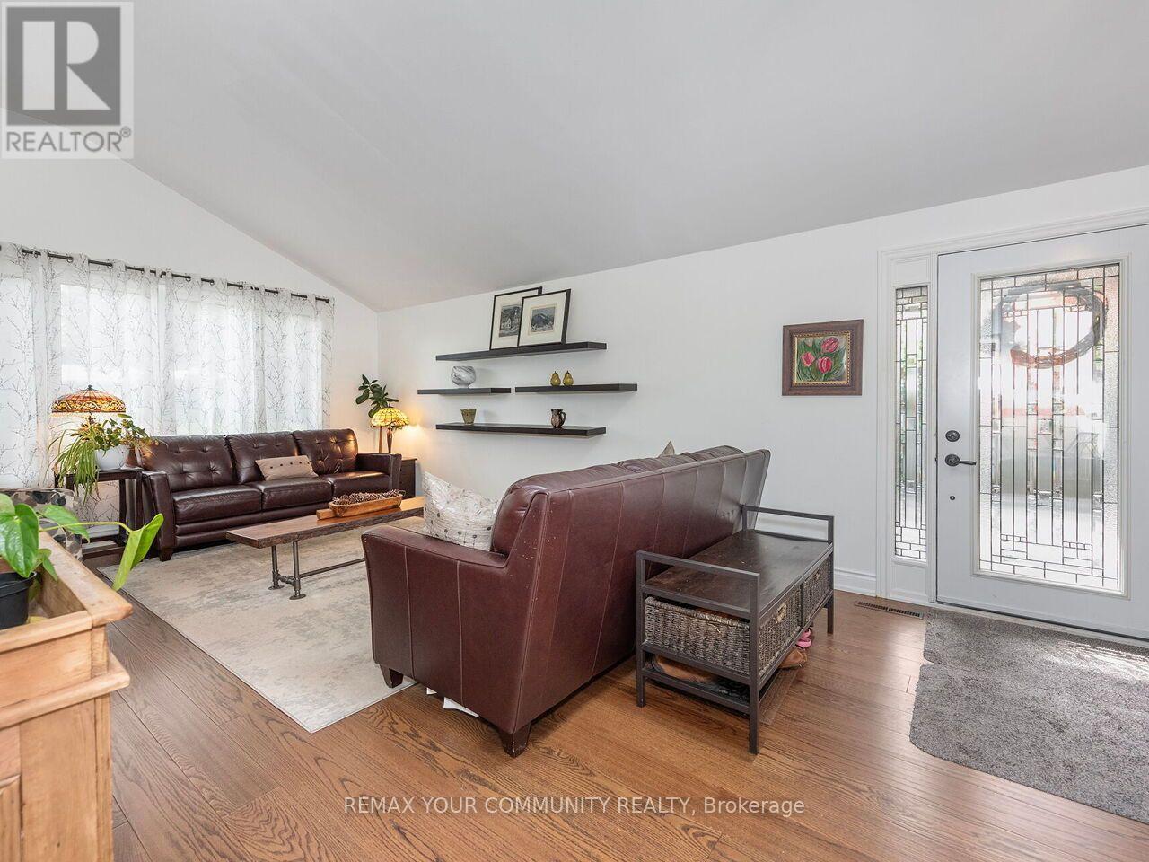 1899 Delaney Drive, Mississauga, ON