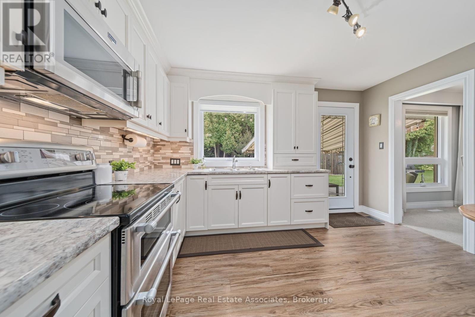 132 Elmore Drive, Halton Hills, ON