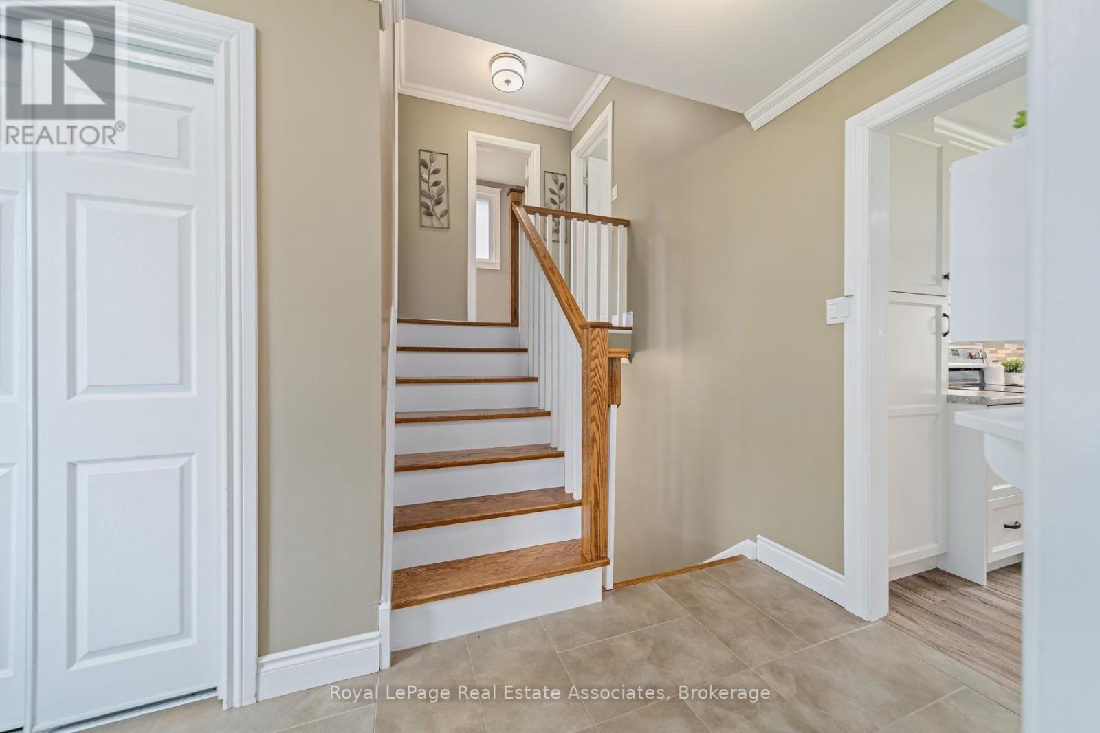 132 Elmore Drive, Halton Hills, ON