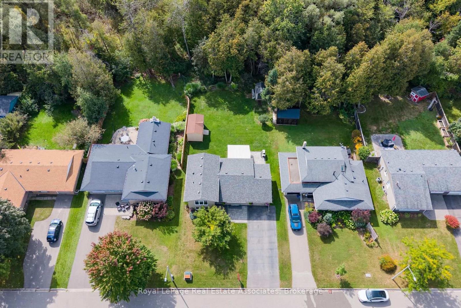 132 Elmore Drive, Halton Hills, ON