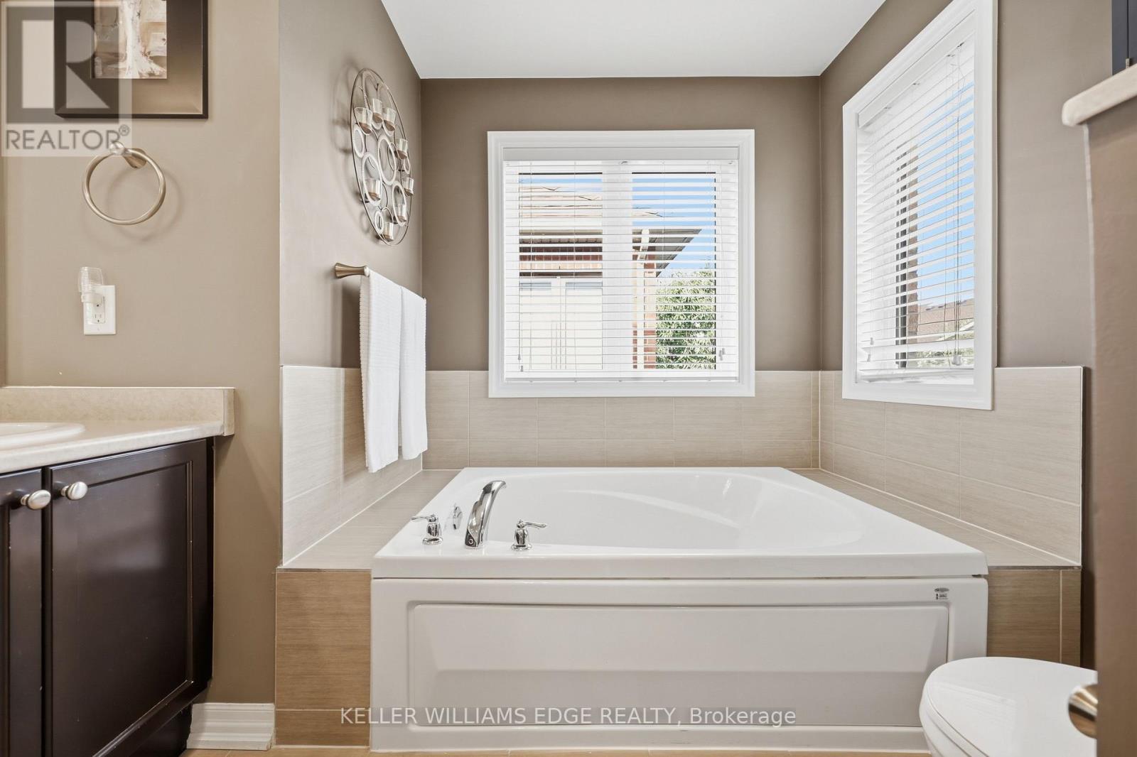 36 Aird Court, Milton, ON