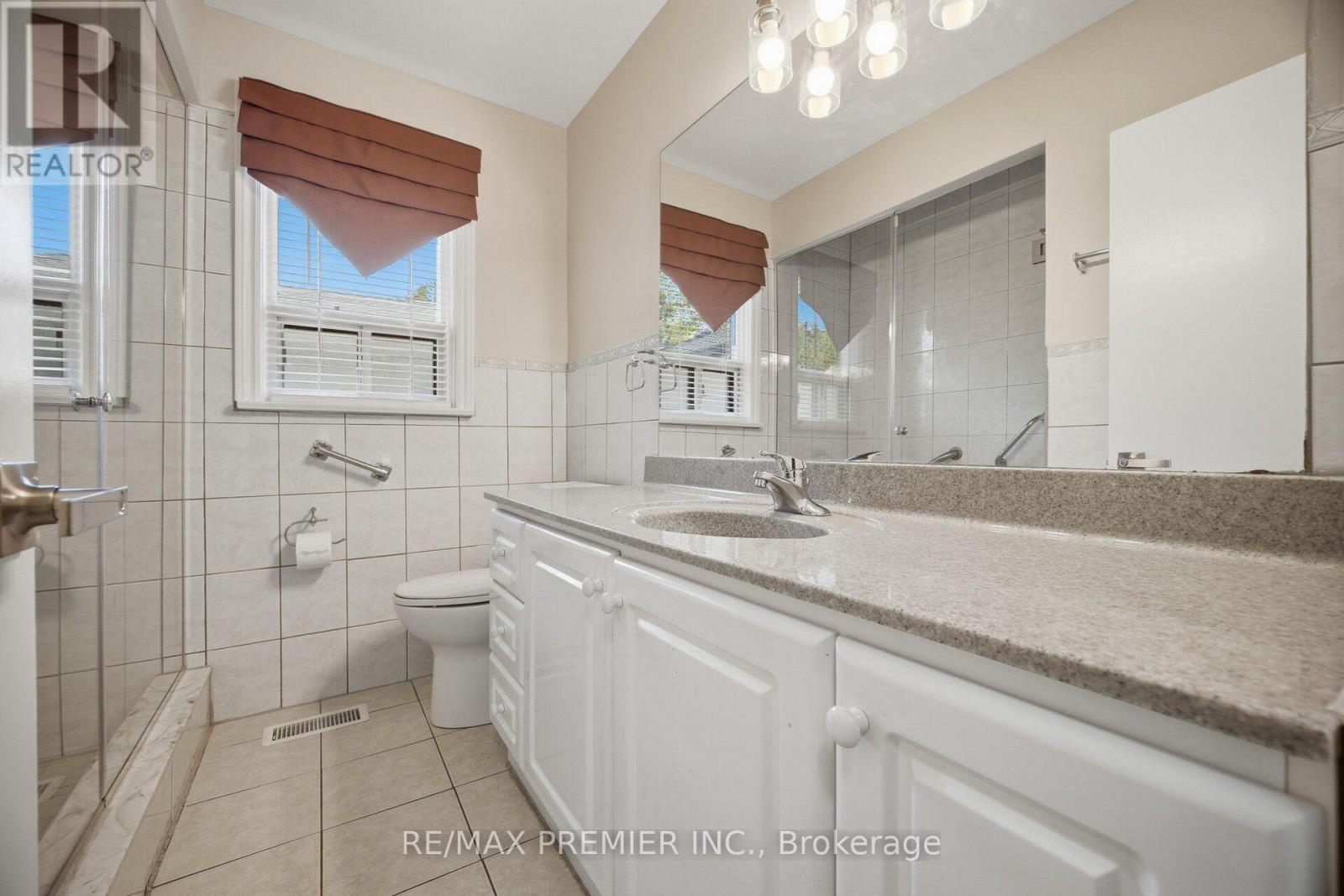 28 Landron Crescent, Toronto, ON