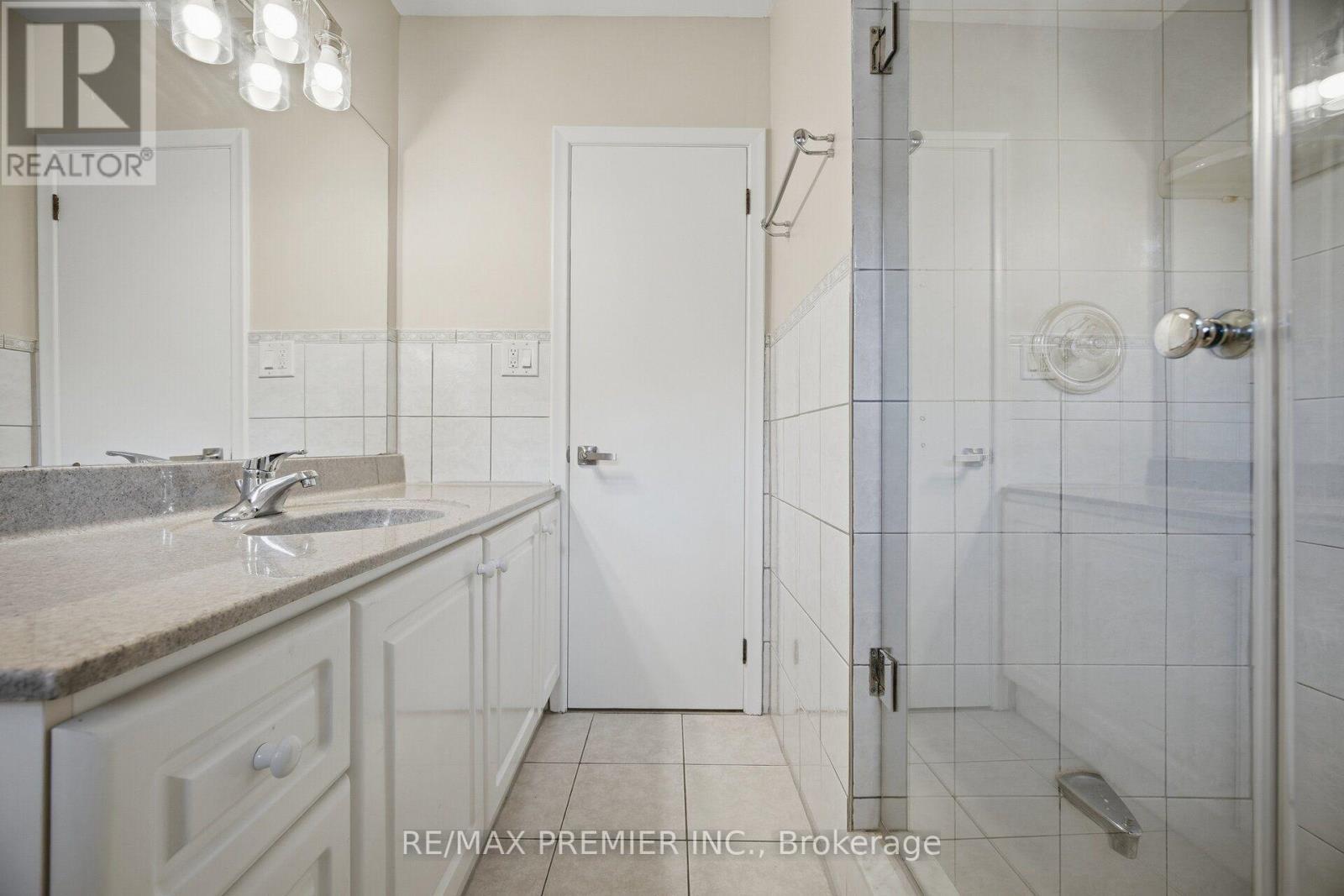 28 Landron Crescent, Toronto, ON