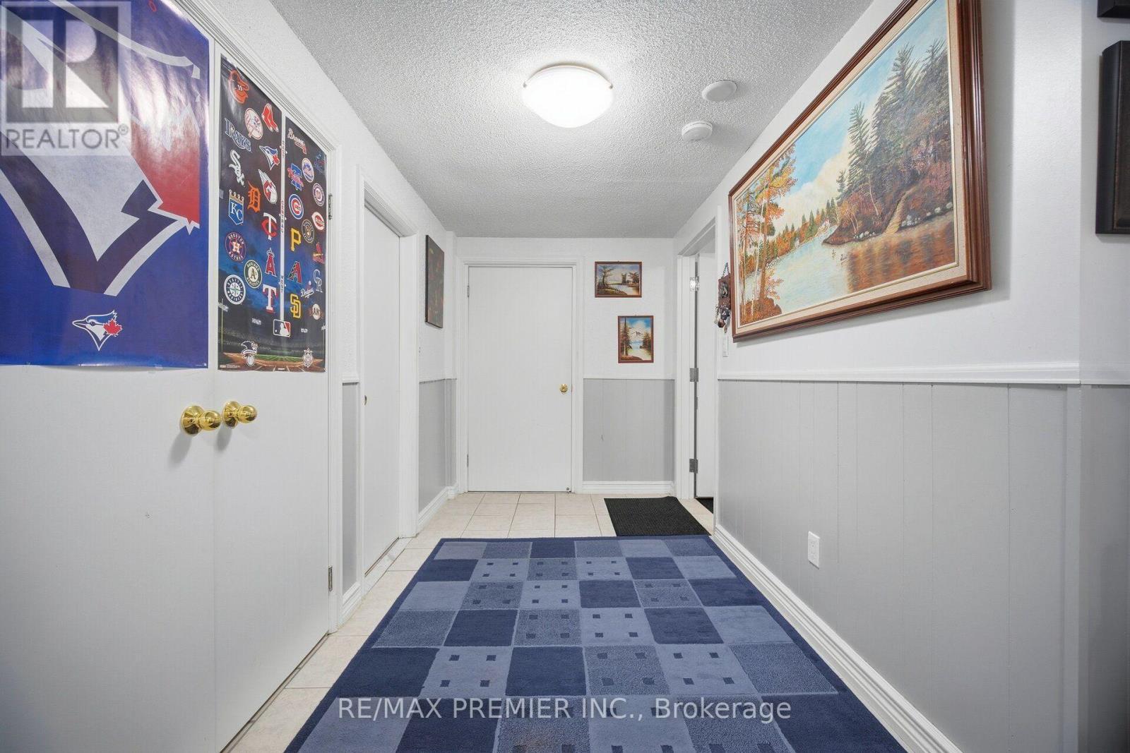 28 Landron Crescent, Toronto, ON