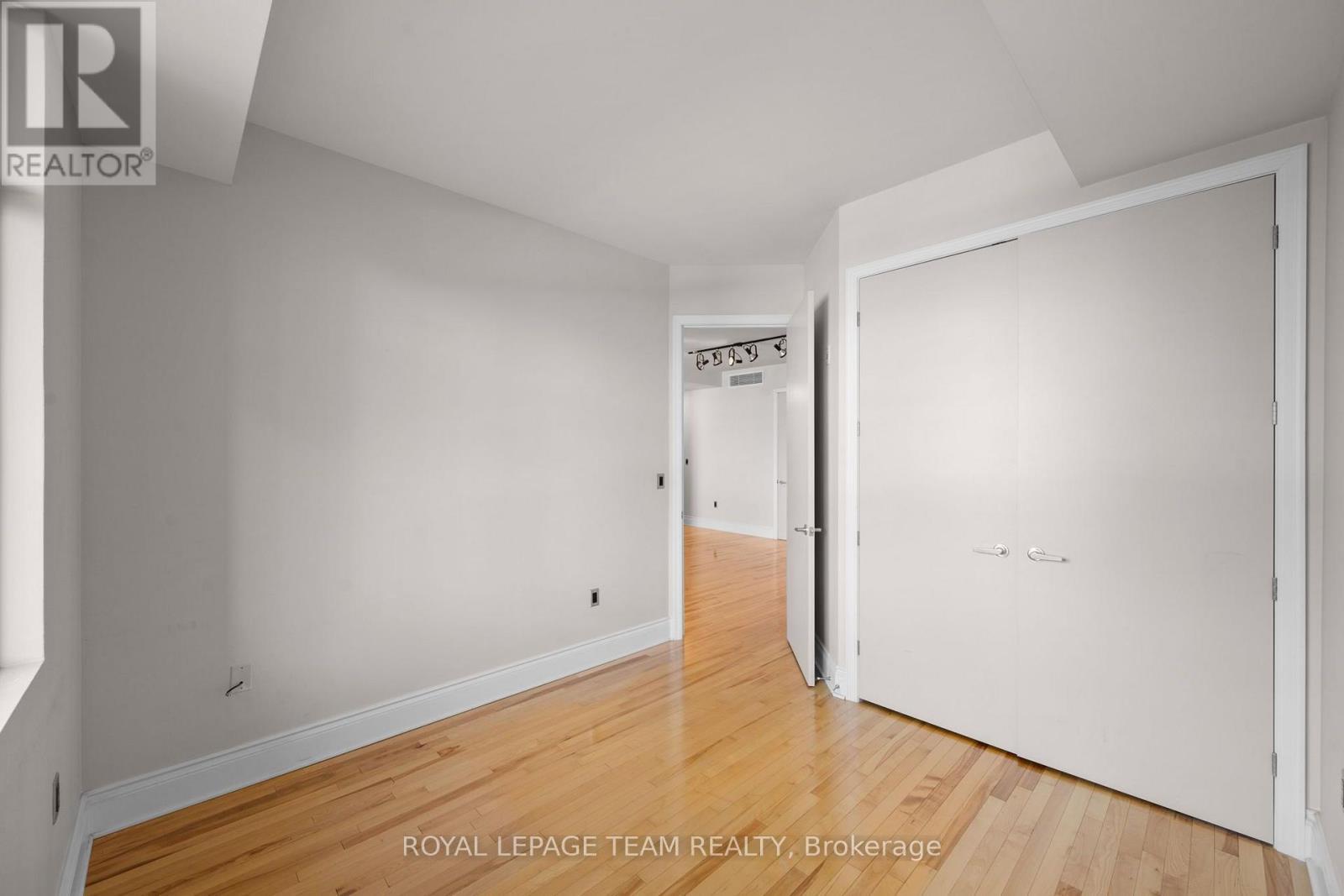secondary - 202 - 260 Besserer Street, Ottawa, ON