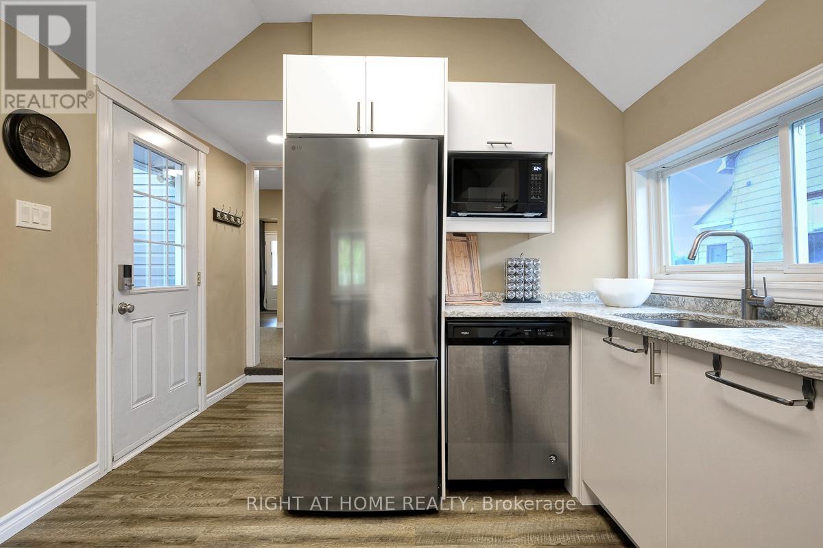3698 Carp Road, Ottawa, ON