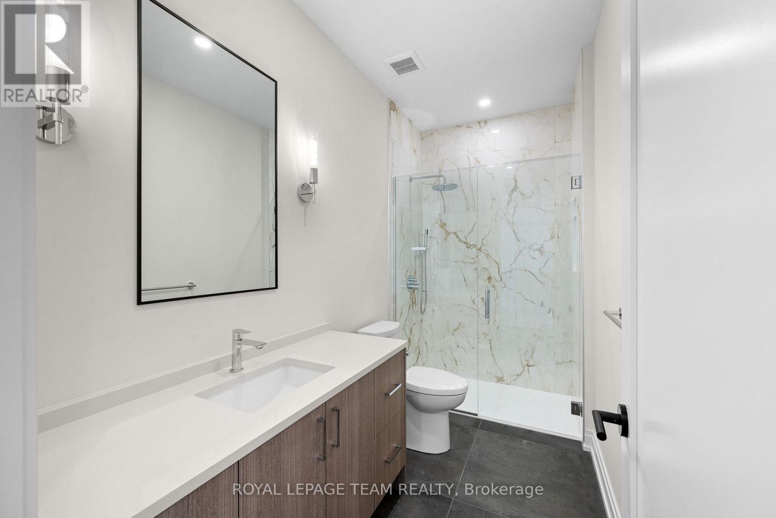 93 Lotta Avenue, Ottawa, ON