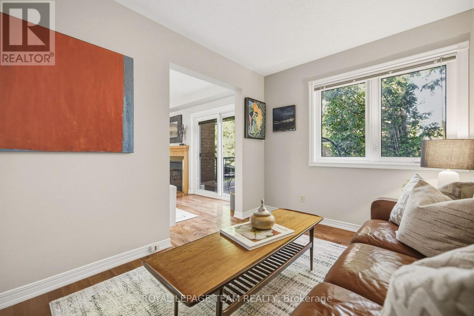 2A Weslock Way, Ottawa, ON