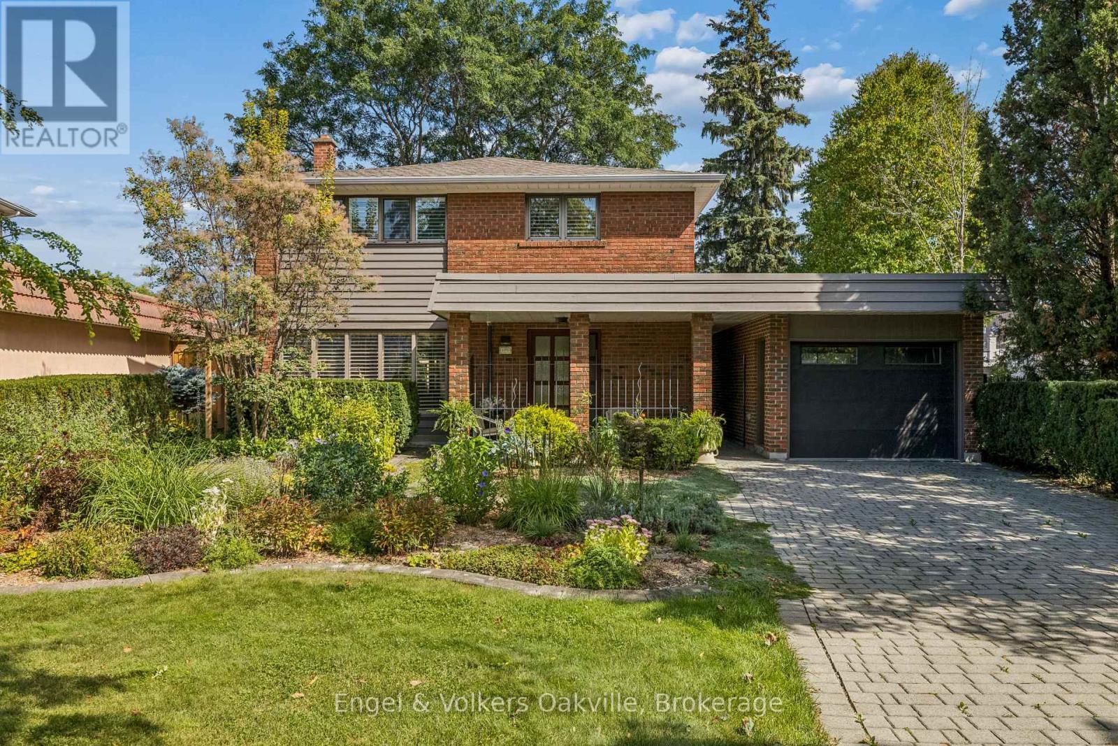 1170 Conyers Crescent, Mississauga (Erindale), ON