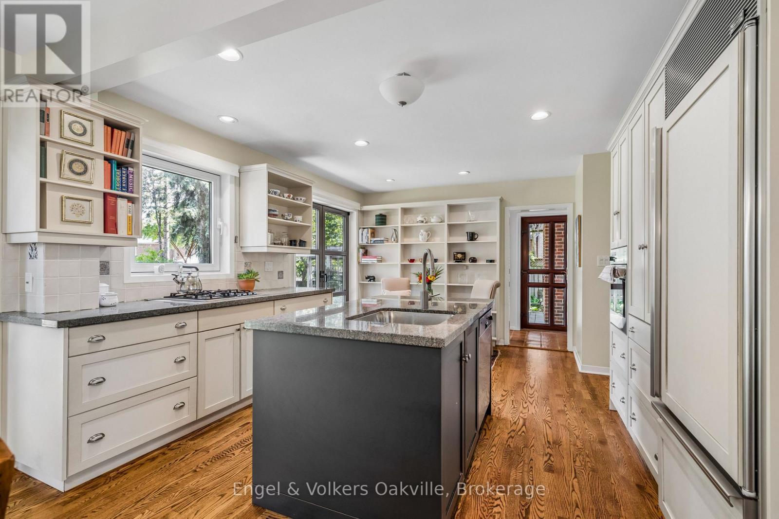 1170 Conyers Crescent, Mississauga (Erindale), ON