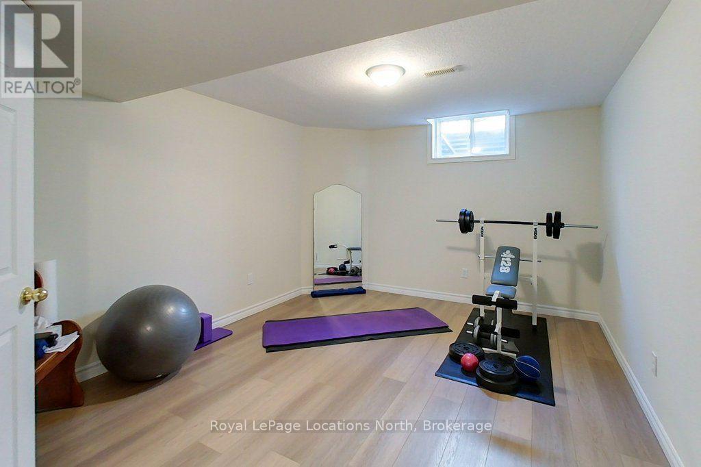 Gym\\Bedroom 5 - 61 Marina Crescent, Collingwood, ON