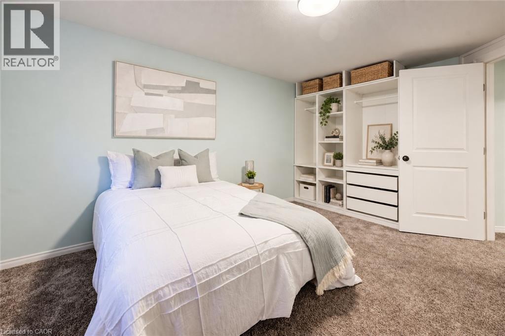 464 Northlake Drive, Waterloo, ON
