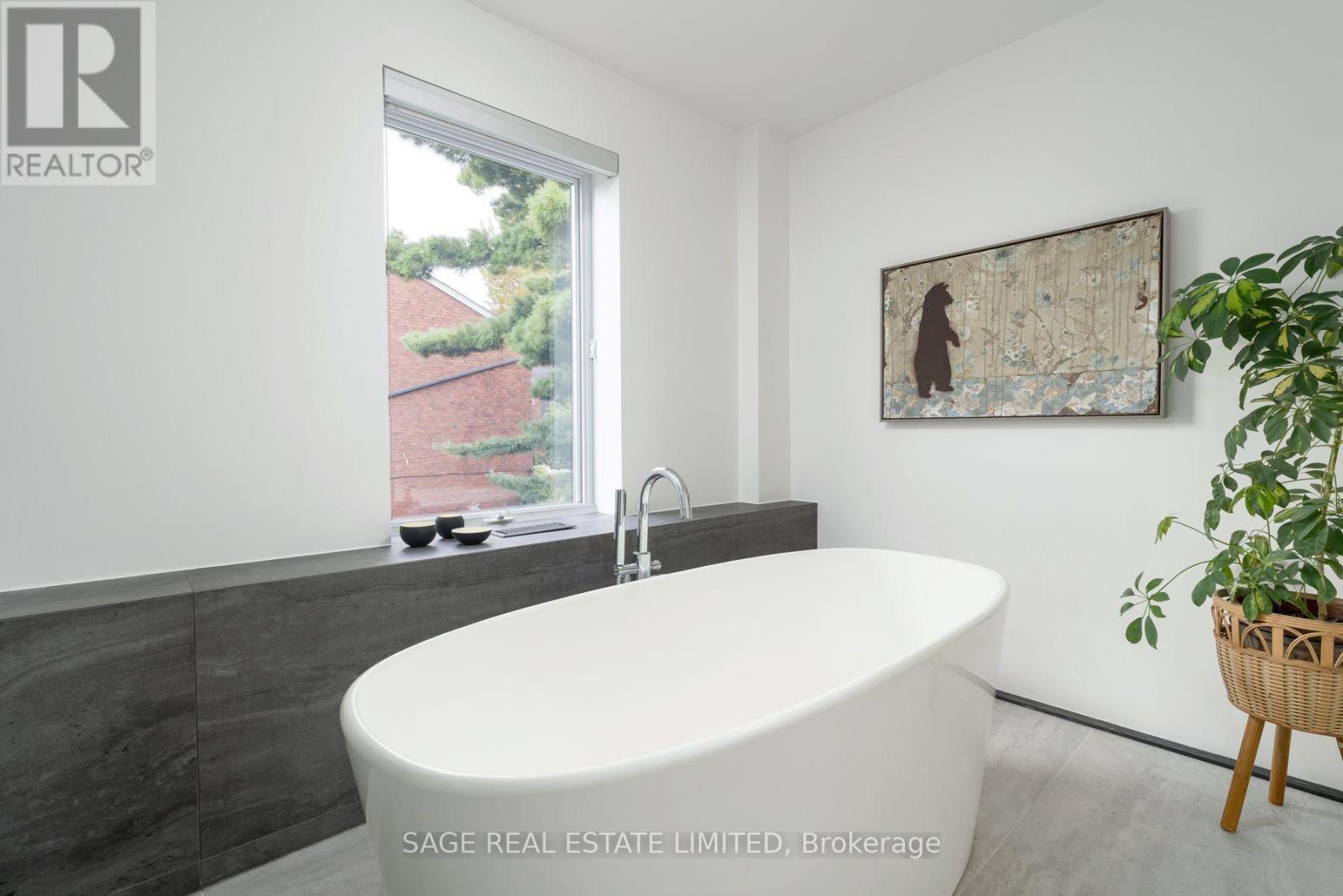 91 Maplewood Avenue, Toronto, ON