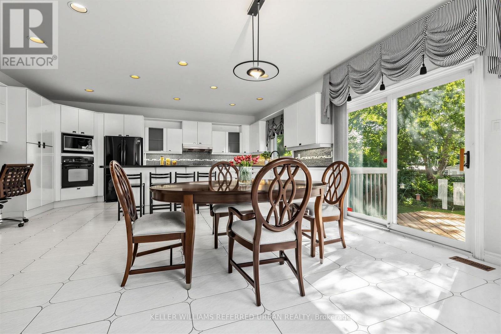 411 Cummer Avenue, Toronto, ON