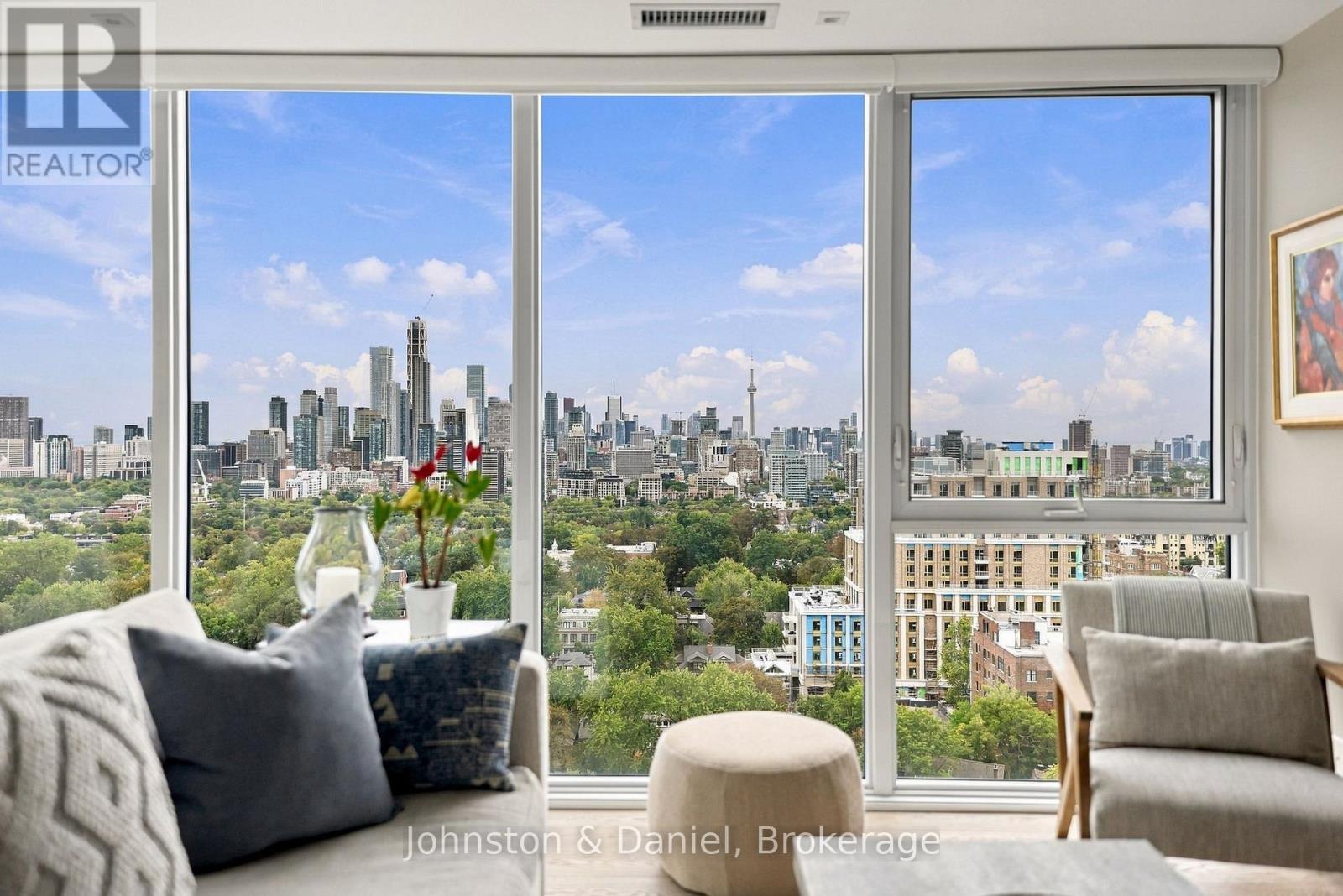 Incredible Views - 2010 - 99 Foxbar Road, Toronto, ON