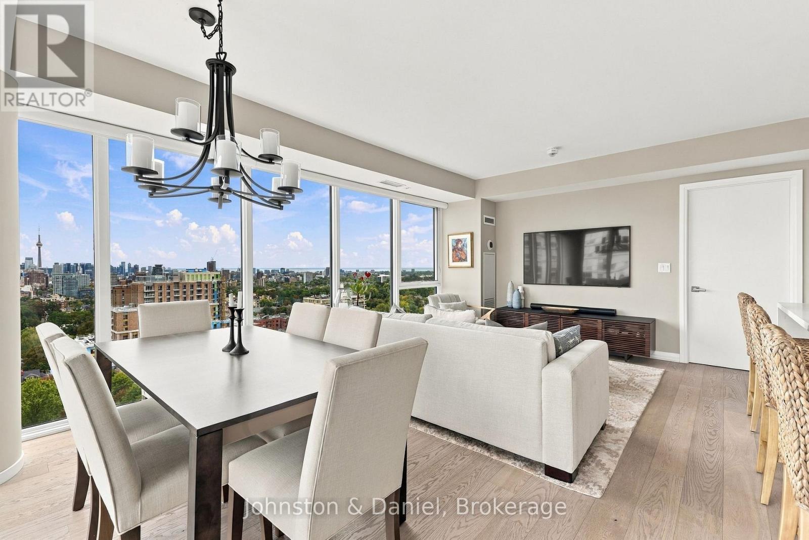 More incredible views - 2010 - 99 Foxbar Road, Toronto, ON