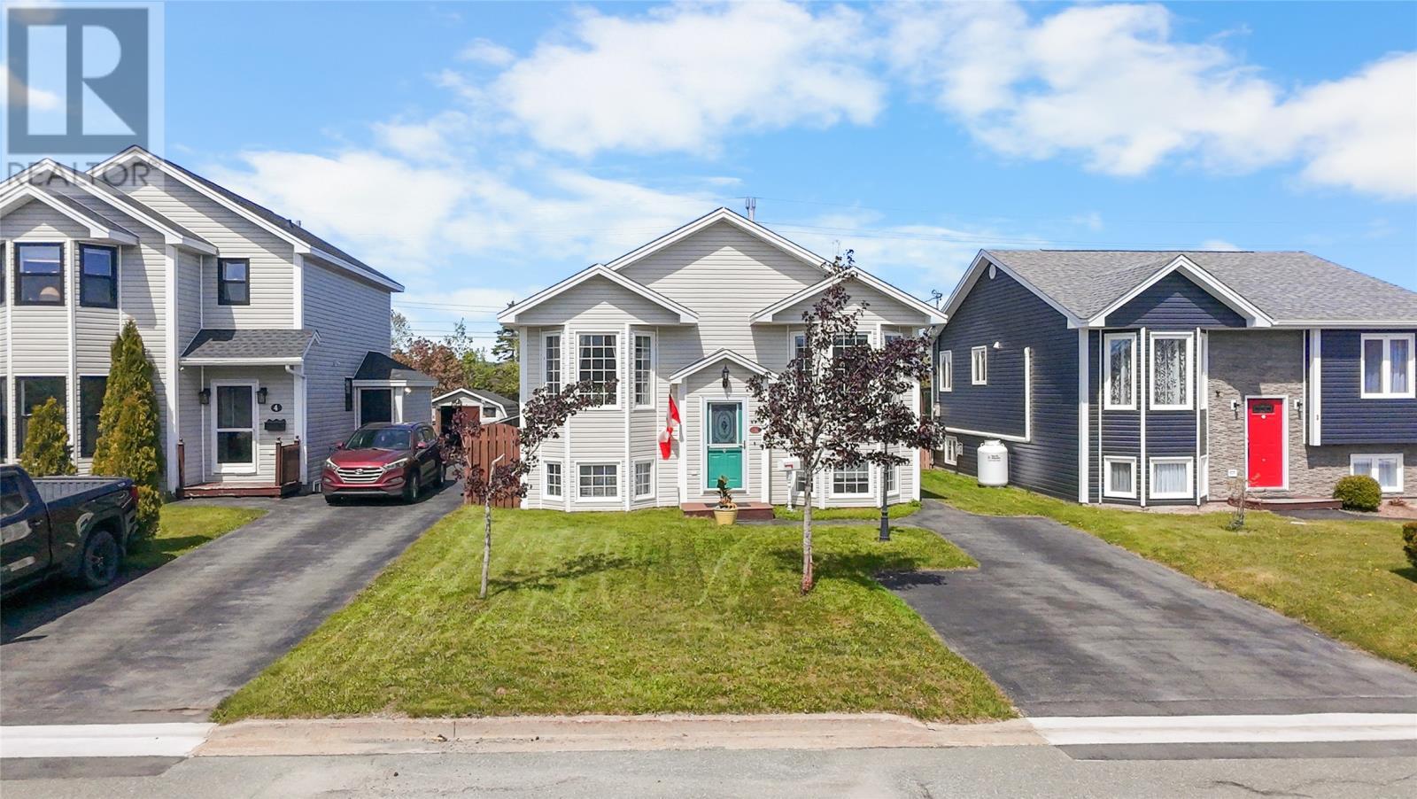 3 Hodder Place, Mount Pearl, NL