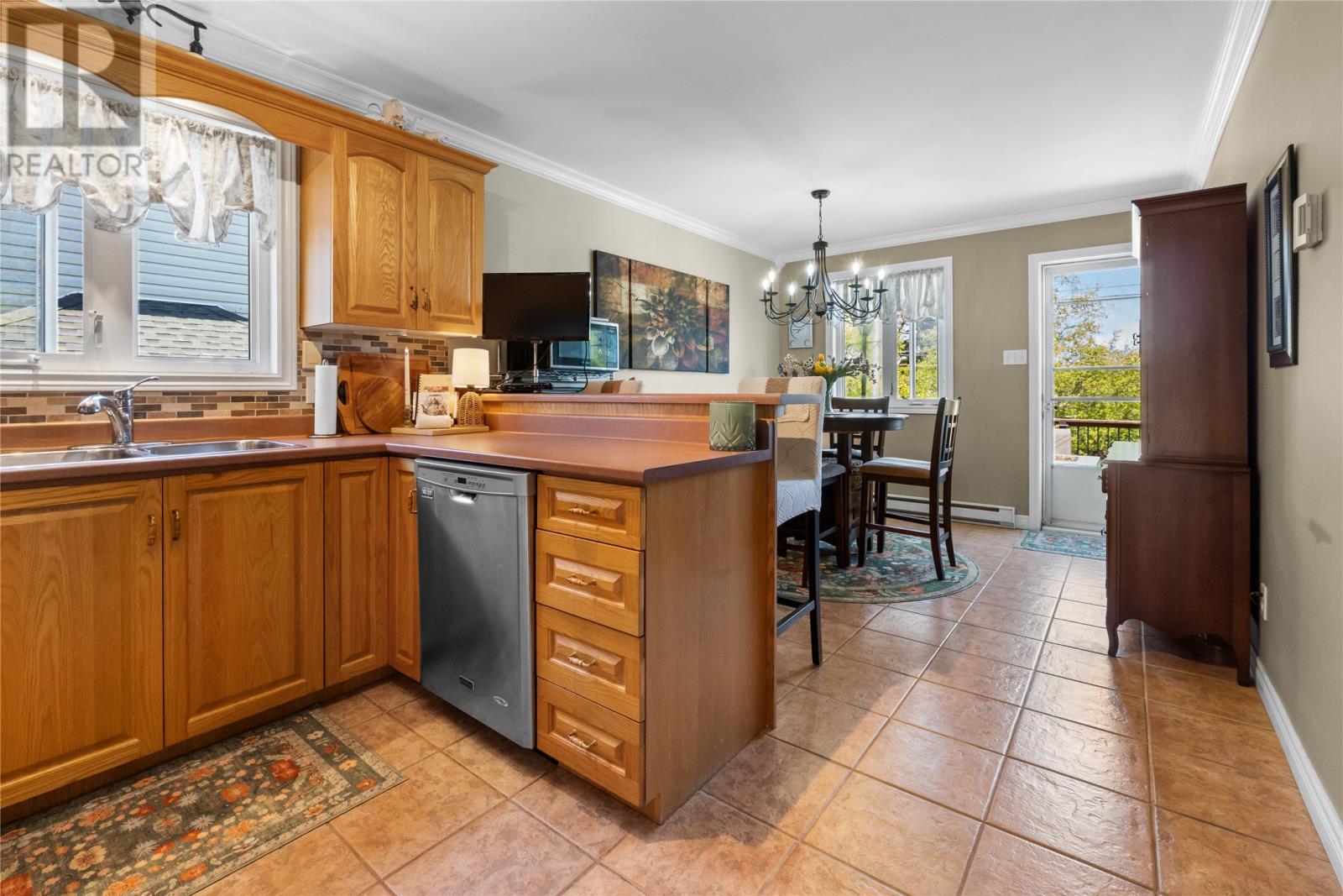 3 Hodder Place, Mount Pearl, NL