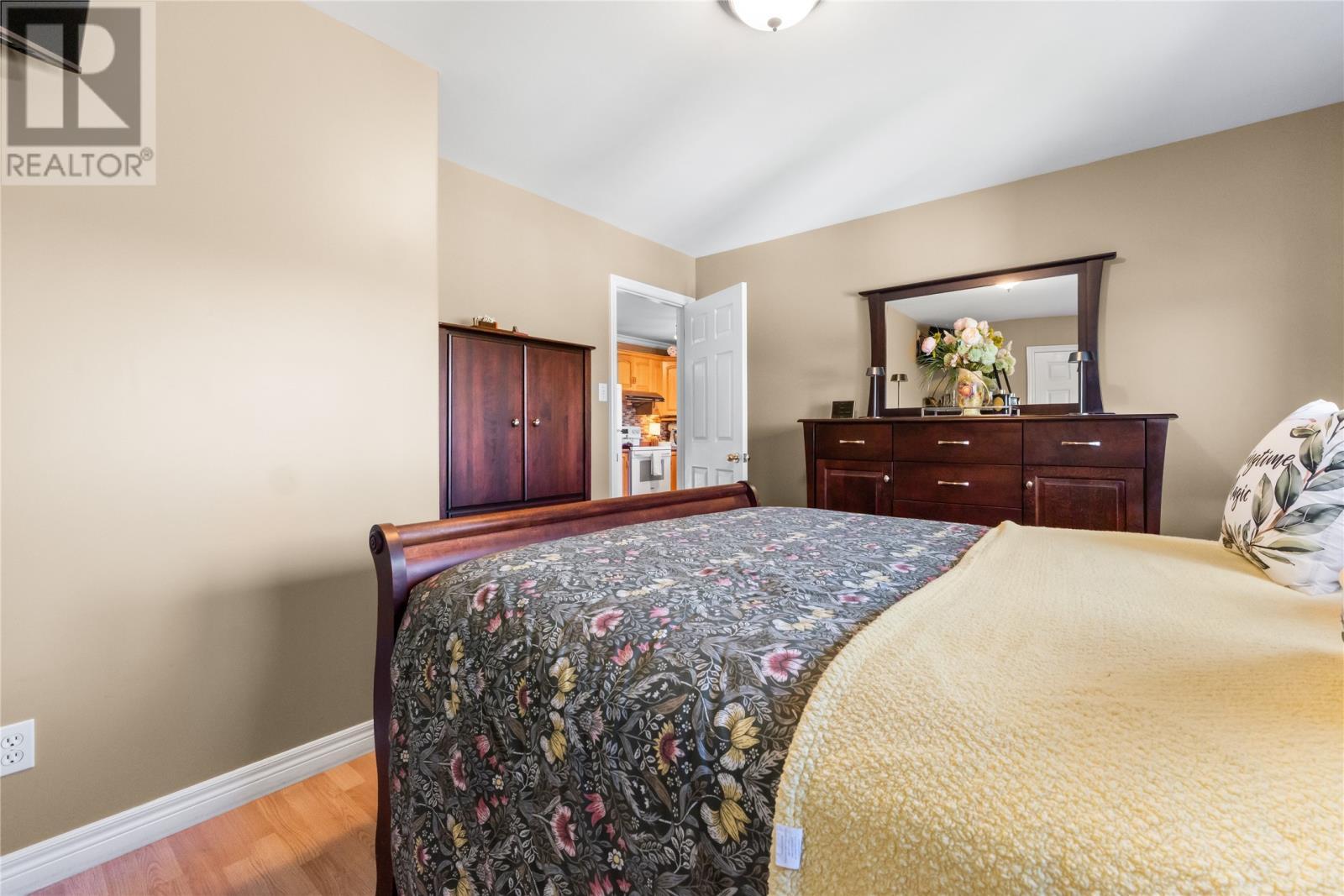3 Hodder Place, Mount Pearl, NL