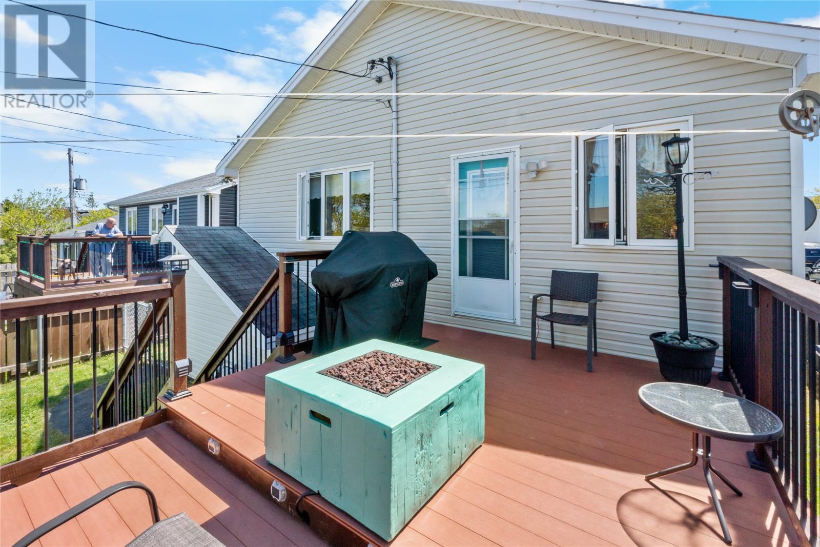 3 Hodder Place, Mount Pearl, NL