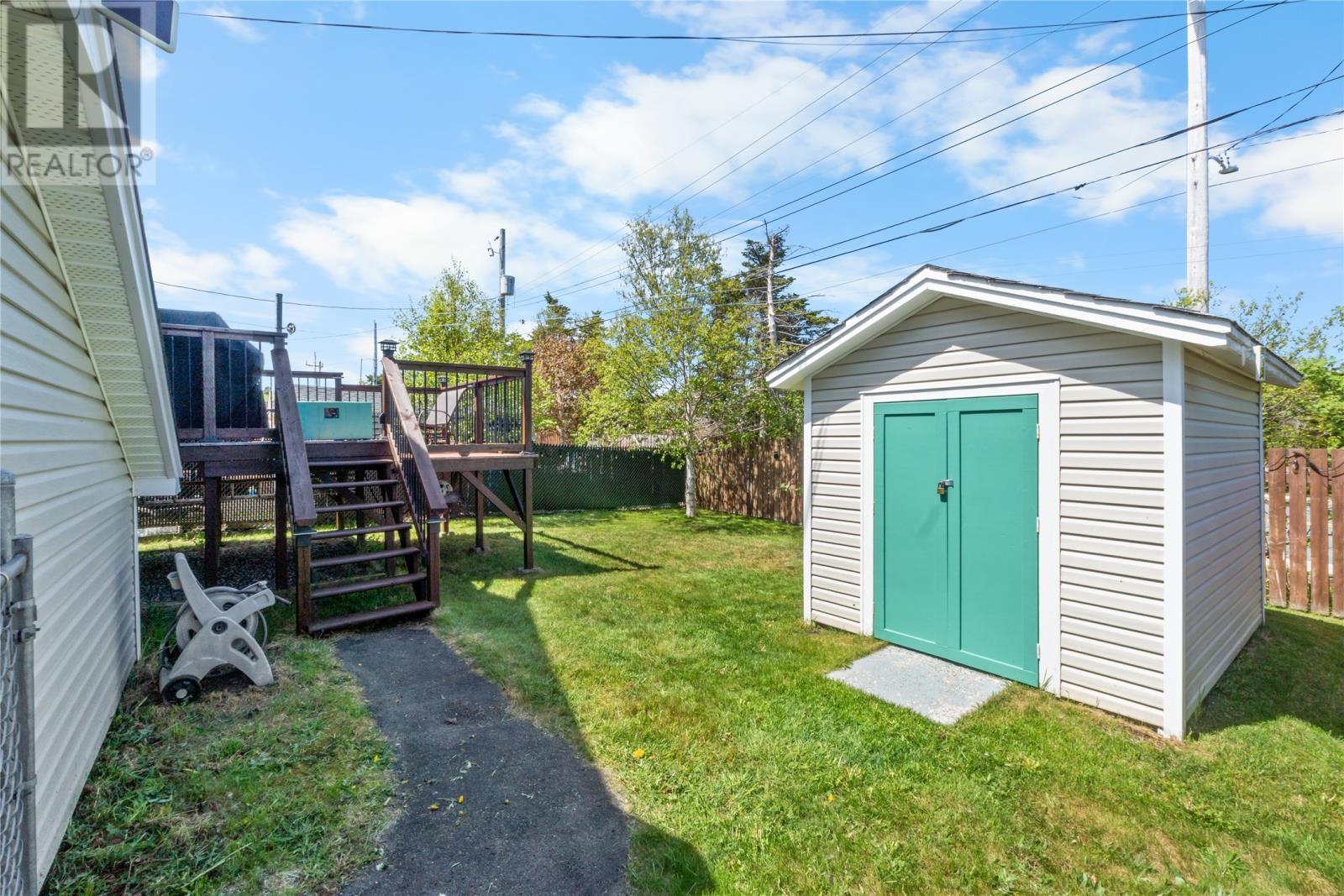 3 Hodder Place, Mount Pearl, NL