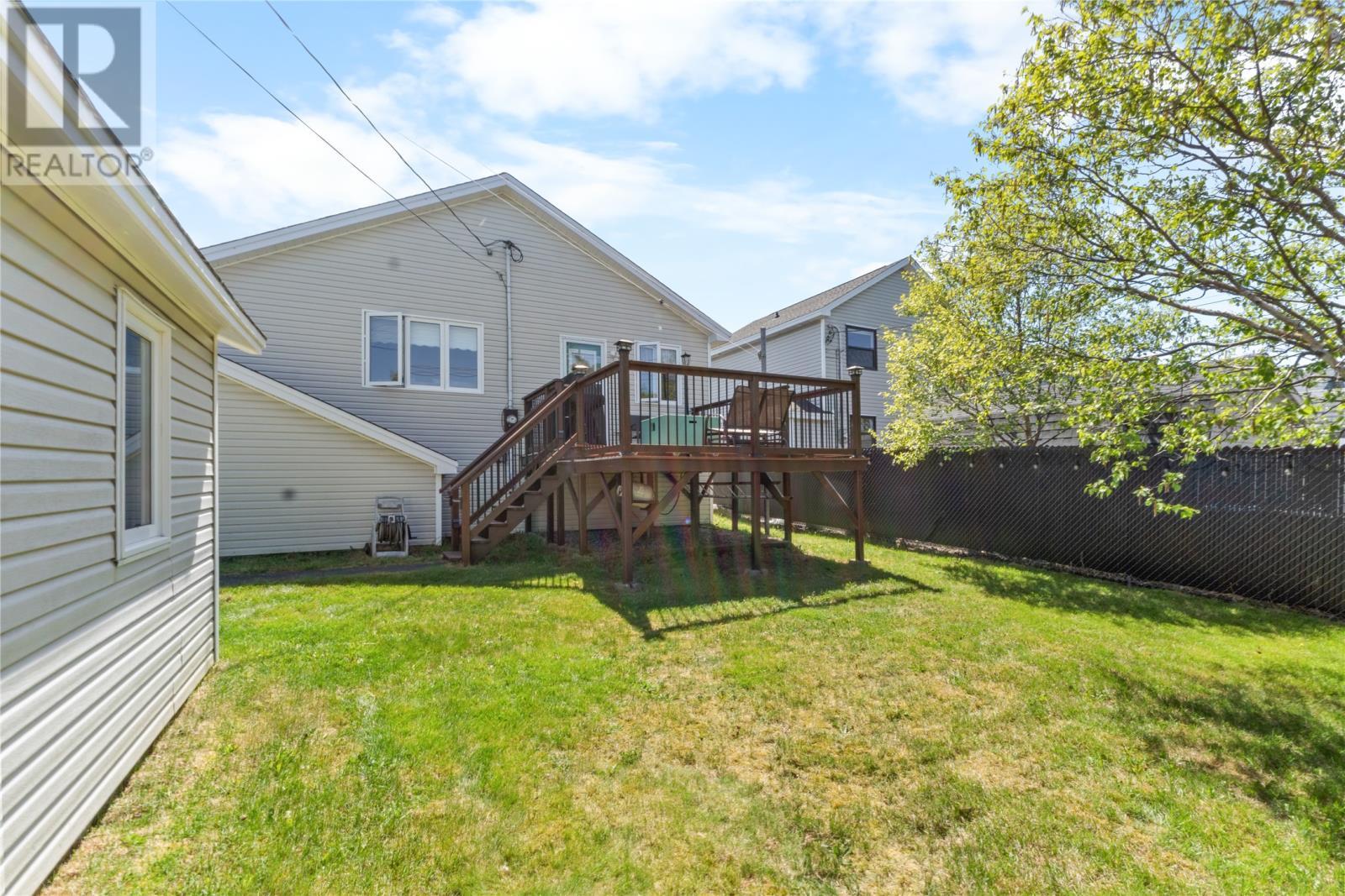 3 Hodder Place, Mount Pearl, NL
