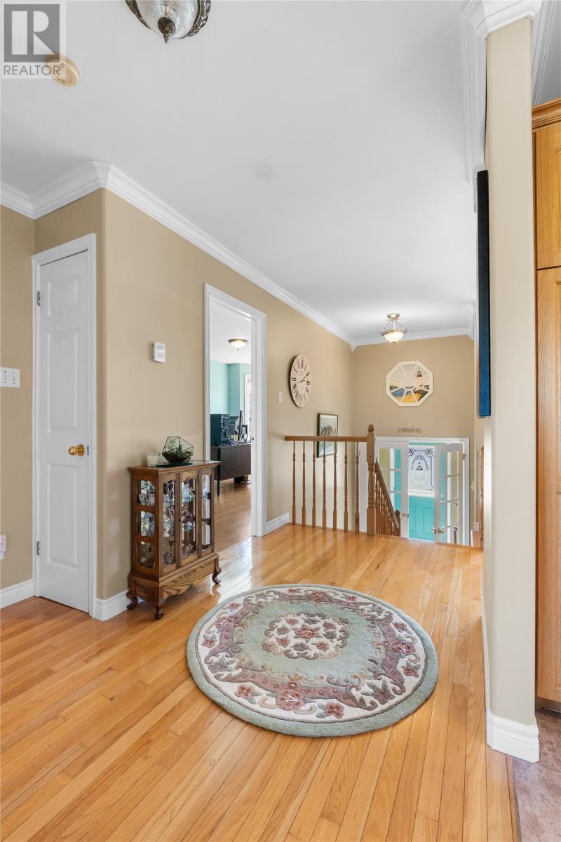 3 Hodder Place, Mount Pearl, NL