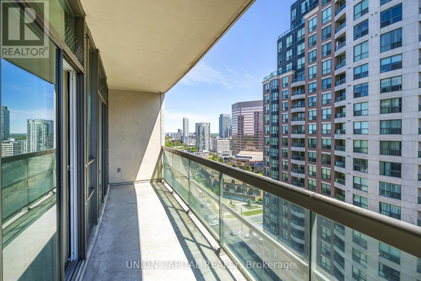 2002 - 509 Beecroft Road, Toronto, ON