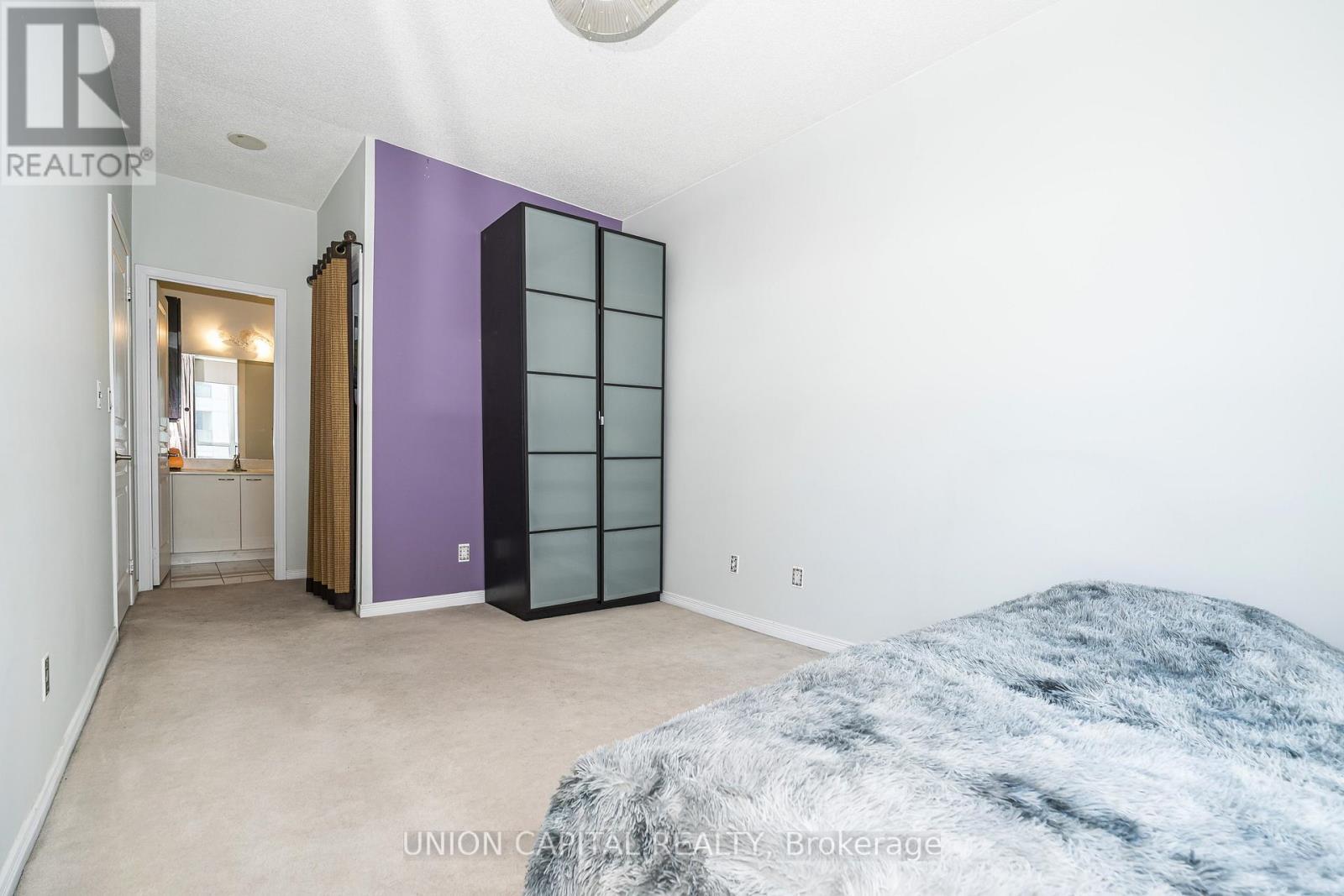 Primary Bedroom - 2002 - 509 Beecroft Road, Toronto, ON