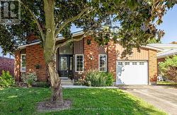 68 DEMILLE STREET Stratford, ON N4Z 1C6