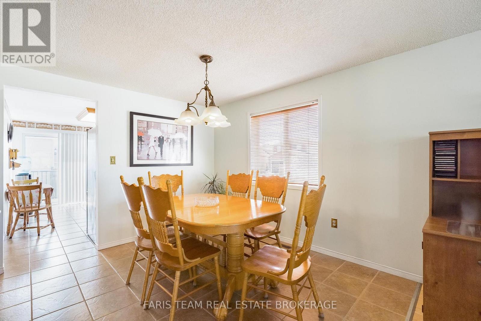 57 Wessenger Drive, Barrie, ON