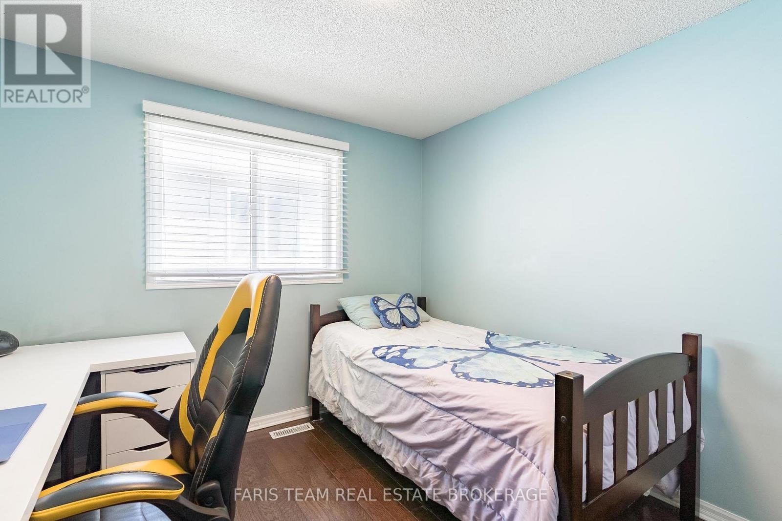 57 Wessenger Drive, Barrie, ON