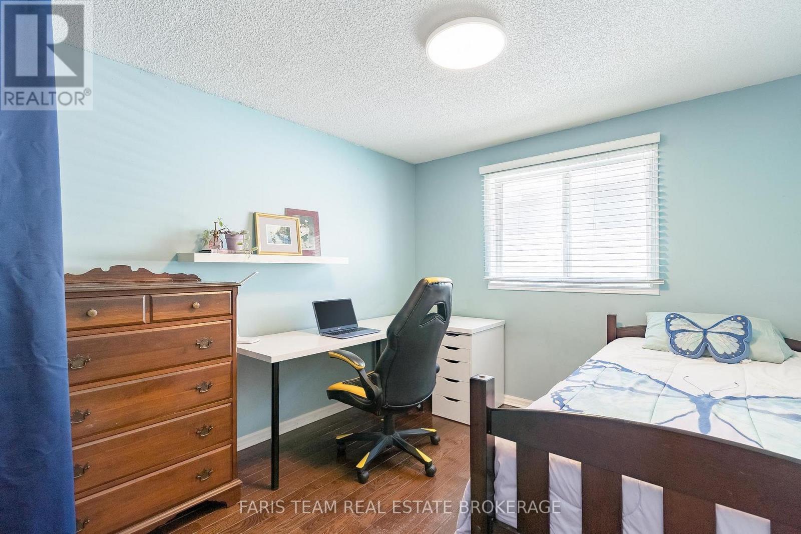 57 Wessenger Drive, Barrie, ON