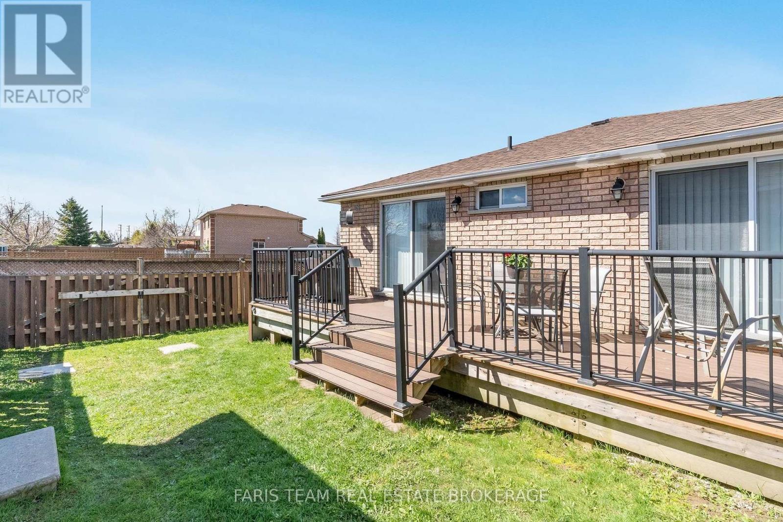57 Wessenger Drive, Barrie, ON