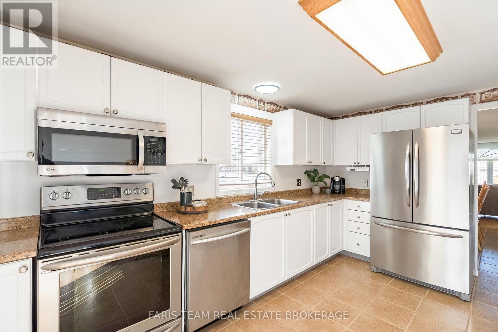 57 Wessenger Drive, Barrie, ON