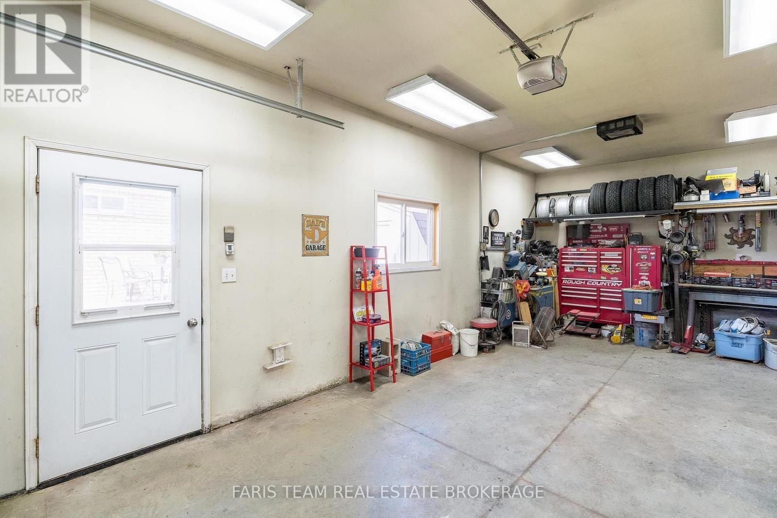 57 Wessenger Drive, Barrie, ON