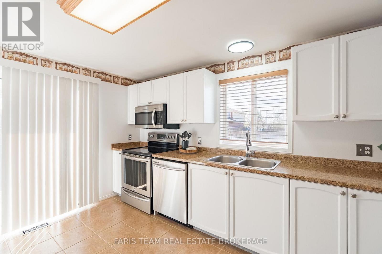 57 Wessenger Drive, Barrie, ON