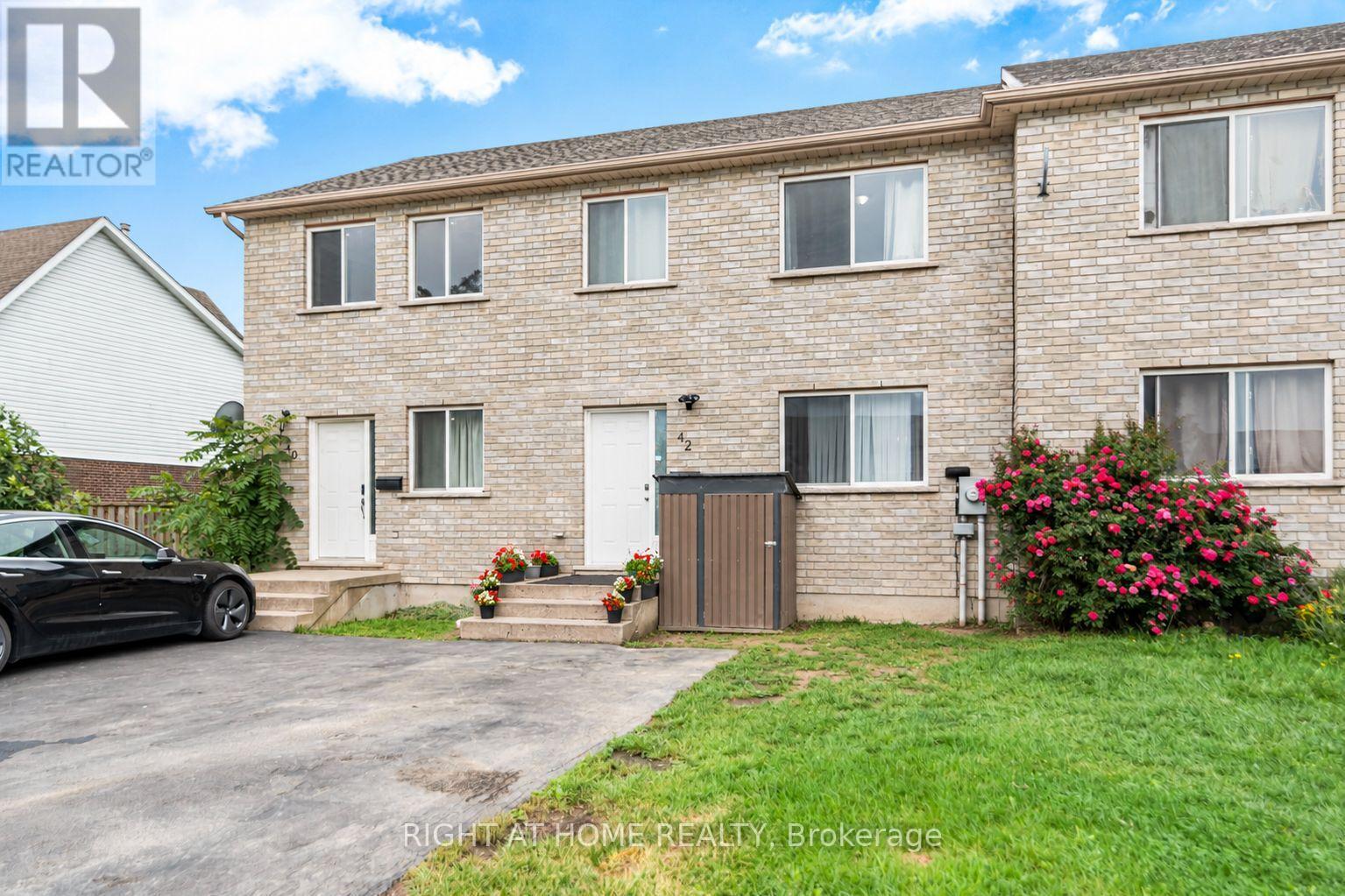 42 Saturn Road, Port Colborne, ON