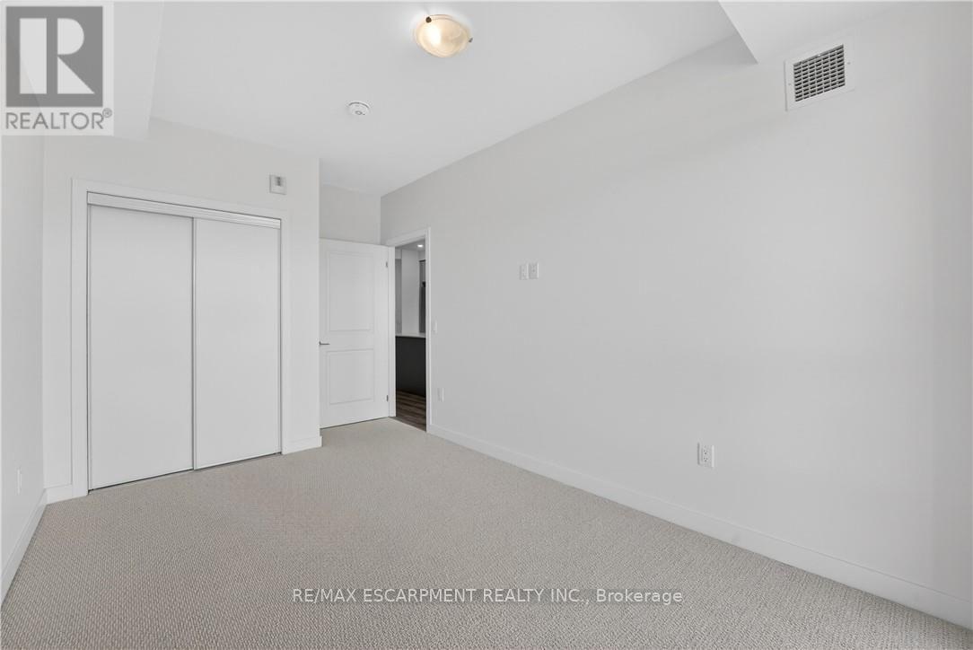 304 - 461 Green Road, Hamilton, ON