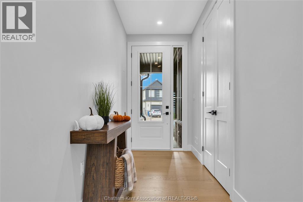 111 Bloomington Way, Chatham, ON