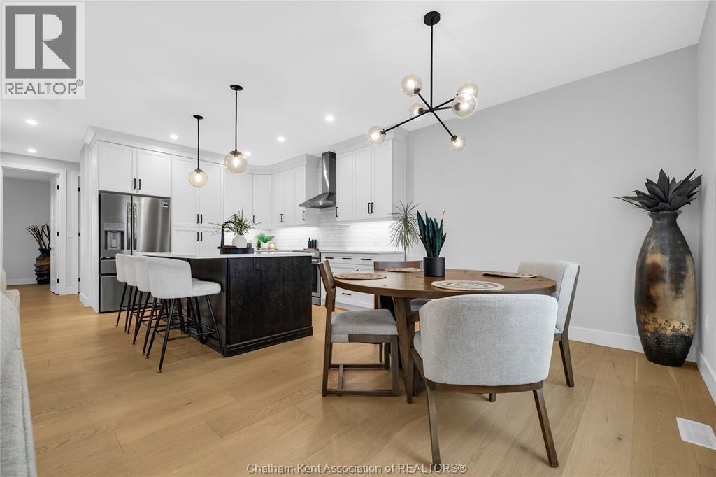 111 Bloomington Way, Chatham, ON