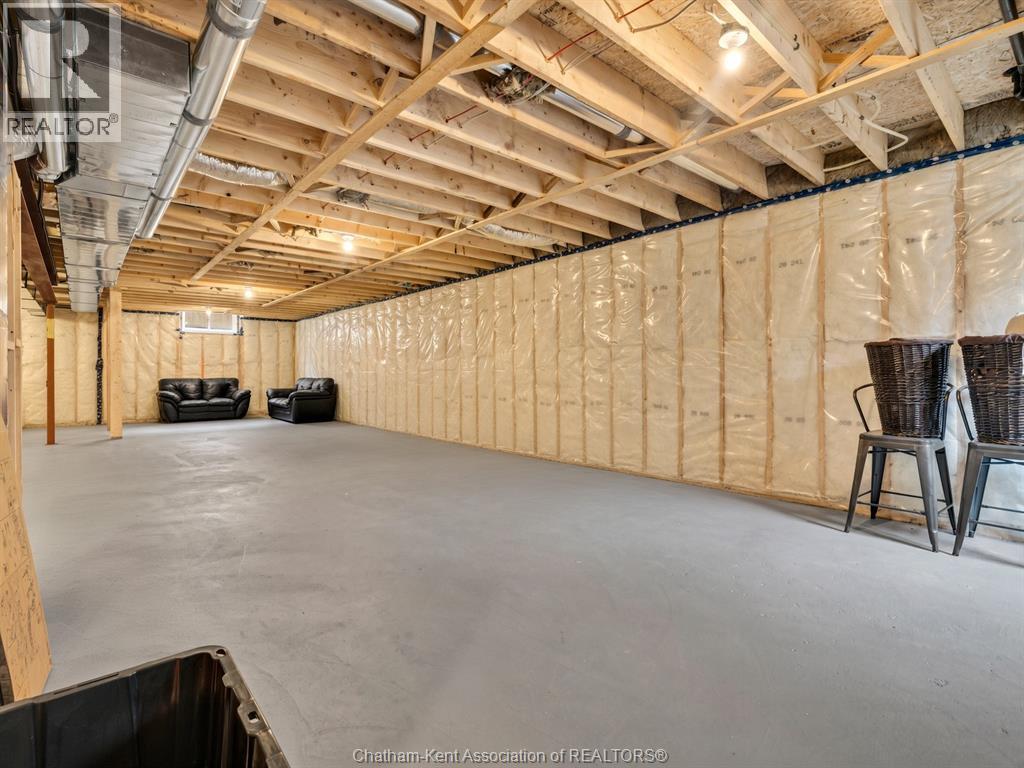 111 Bloomington Way, Chatham, ON
