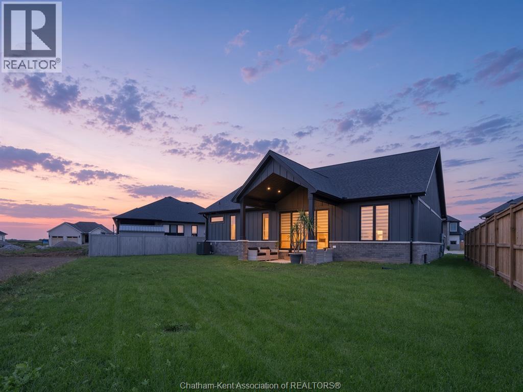 111 Bloomington Way, Chatham, ON