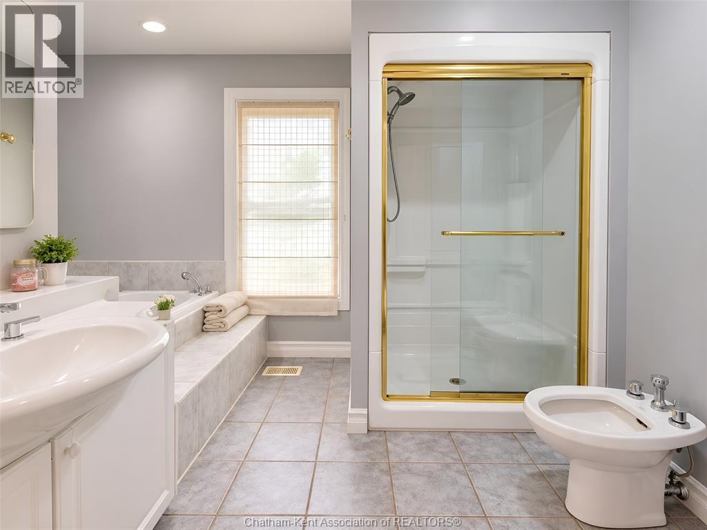 25139 St Clair Street, Chatham Township, ON