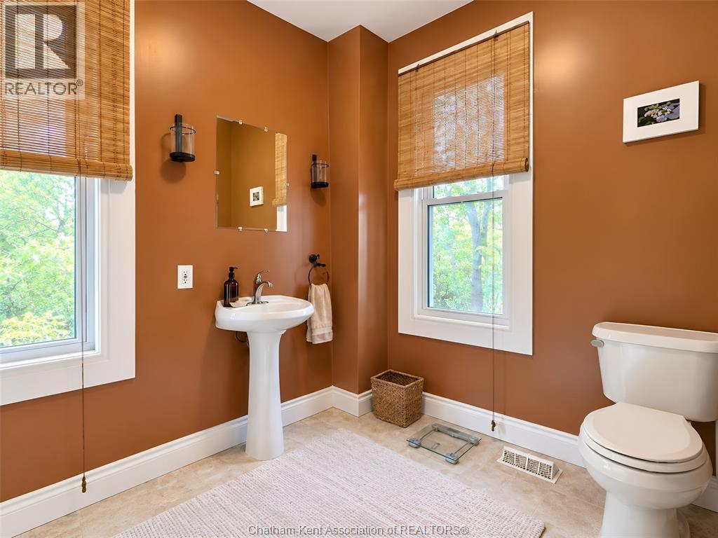 25139 St Clair Street, Chatham Township, ON