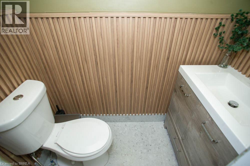 151 Brantwood Park Road Unit# F, Brantford, ON