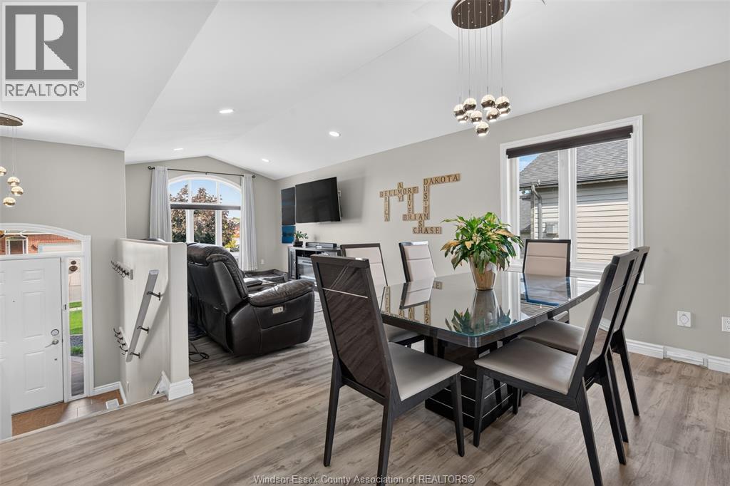 399 Poplar Drive, Lakeshore, ON