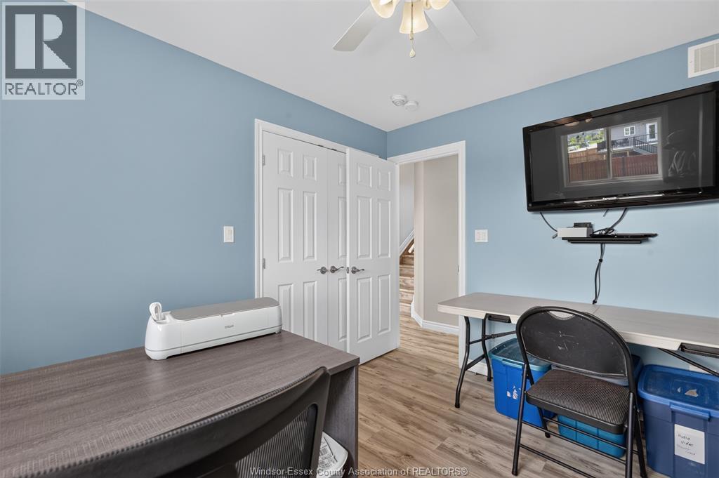 399 Poplar Drive, Lakeshore, ON